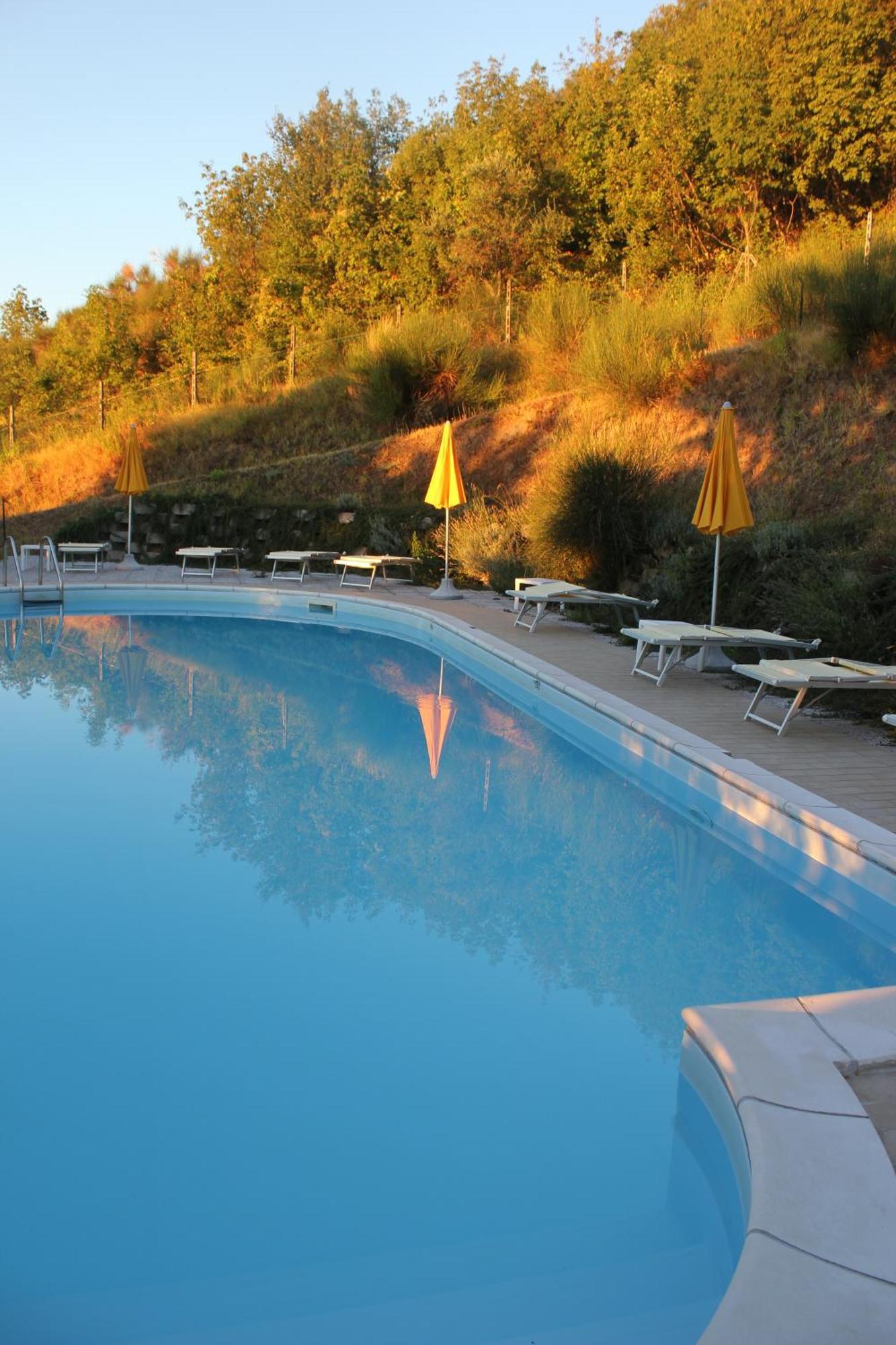 Agriturismo La Valle Del Vento Urbino Extérieur photo